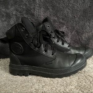 🖤Palladium Combat Boots 🖤